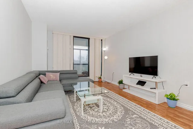 Additional property image - 18 Knightsbridge Rd Unit 304
