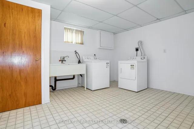 Additional property image - 115 Playfair Ave