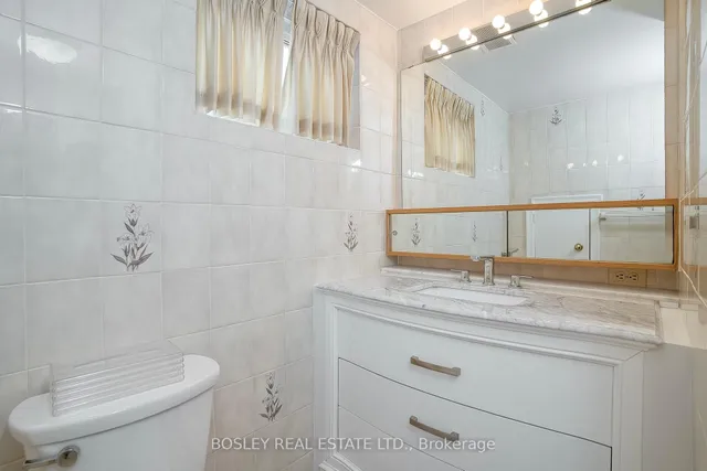 Additional property image - 115 Playfair Ave