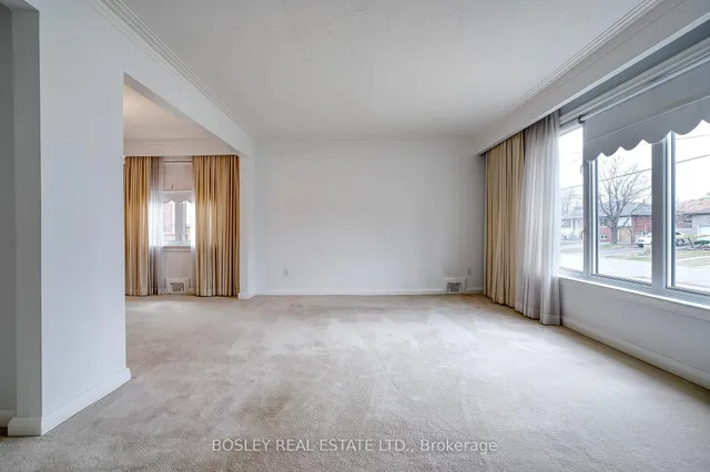 Additional property image - 115 Playfair Ave