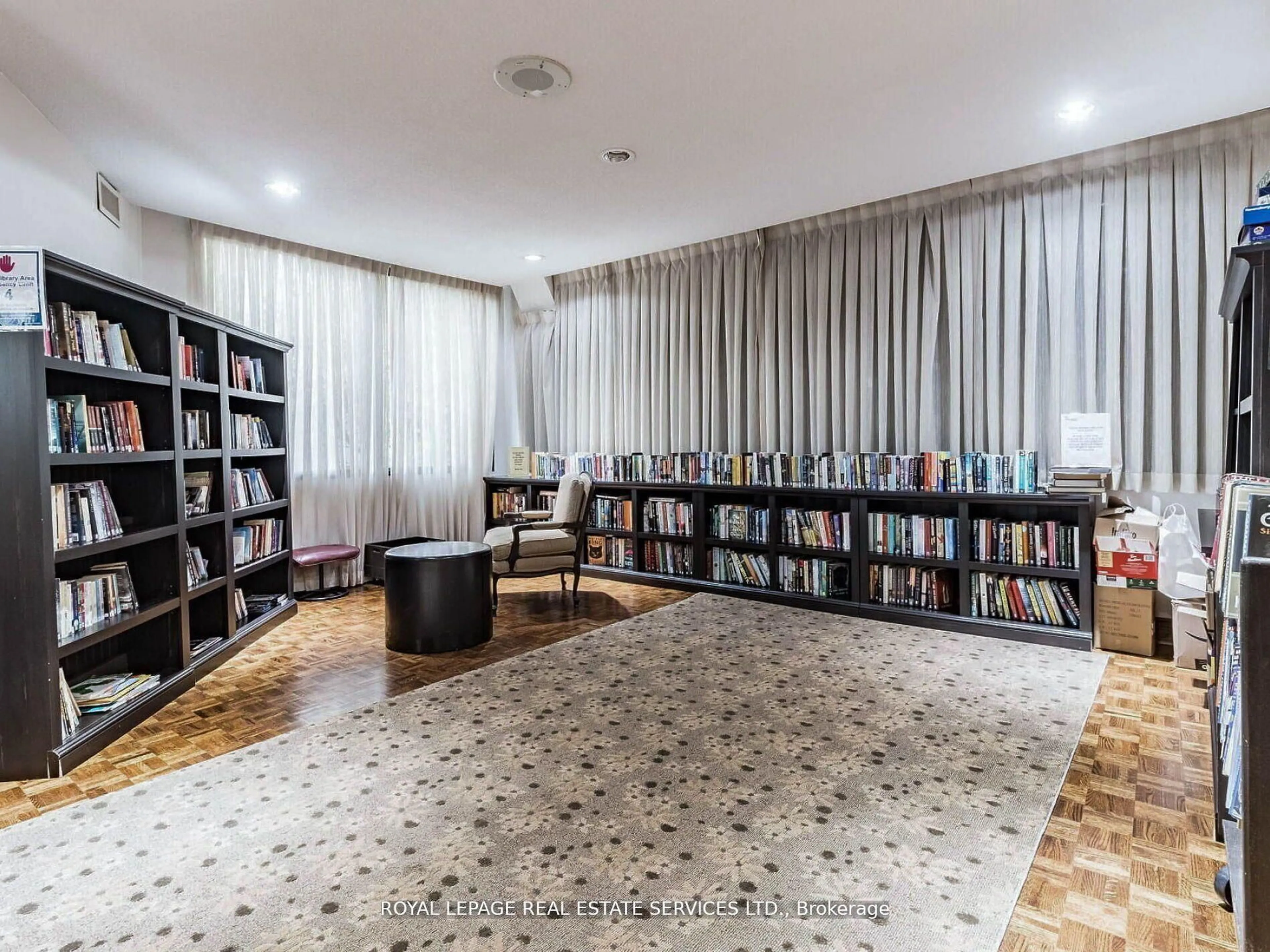 A pic of a room for 284 Mill Rd #PH 8, Toronto Ontario M9C 4W6