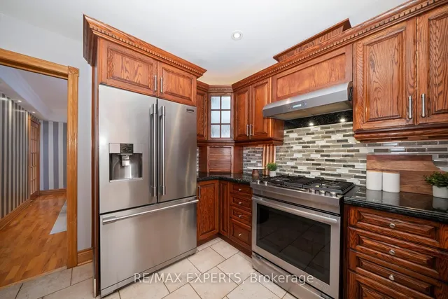 Additional property image - 600 Amesbury Ave