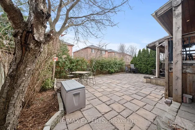 Additional property image - 600 Amesbury Ave