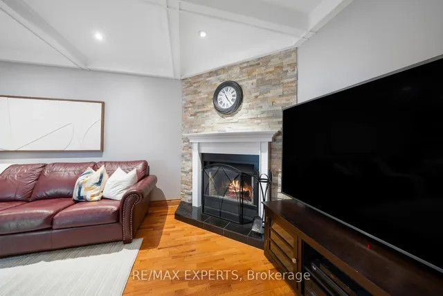 Additional property image - 600 Amesbury Ave
