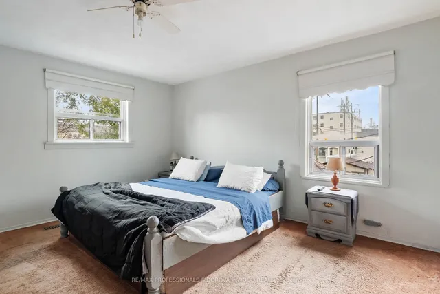 Additional property image - 330 Gilmour Ave