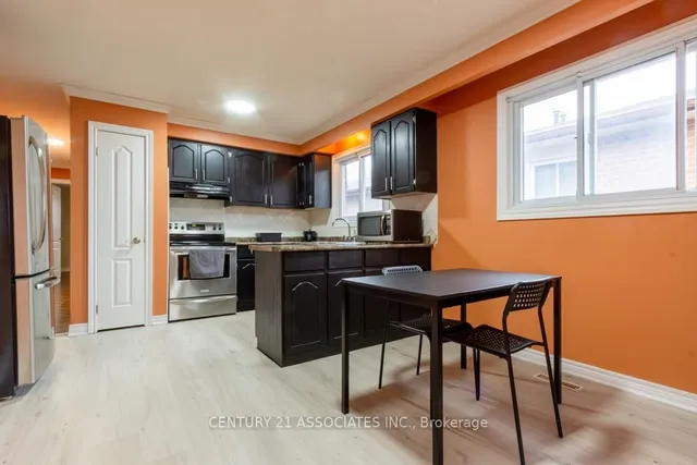 Additional property image - 210 Harold St
