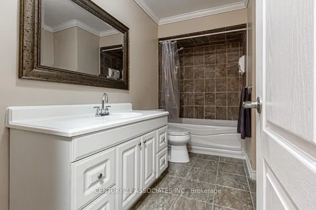 Additional property image - 210 Harold St