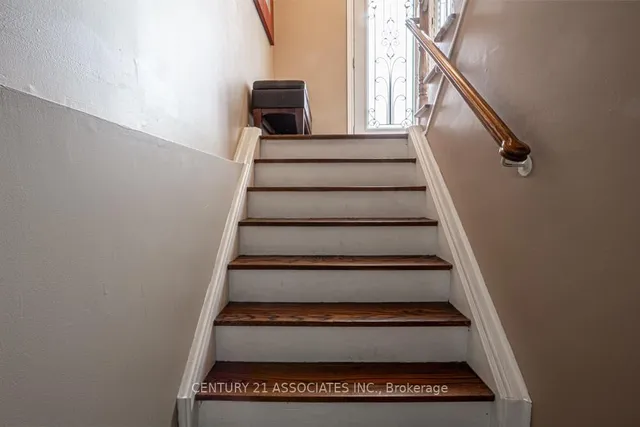 Additional property image - 210 Harold St