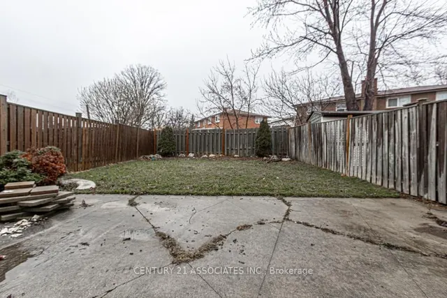 Additional property image - 210 Harold St