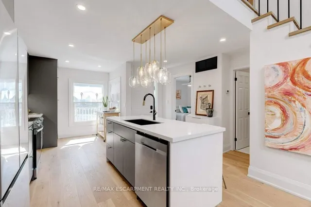 Additional property image - 1210 Thorpe Rd Unit 308