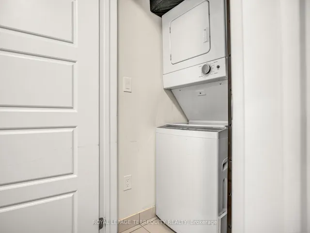 Additional property image - 715 Lawrence Ave Unit 23