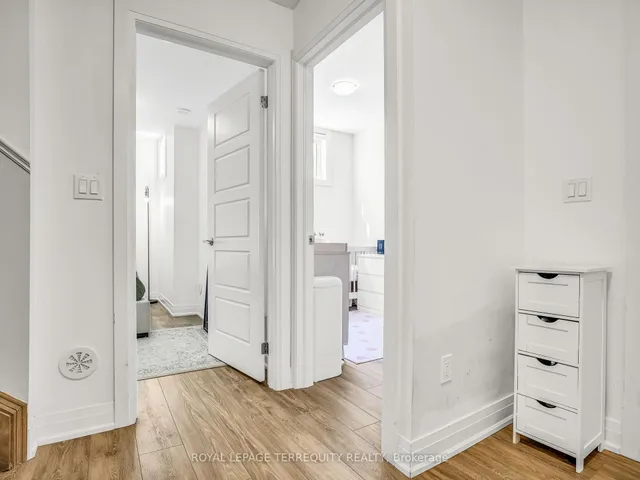 Additional property image - 715 Lawrence Ave Unit 23