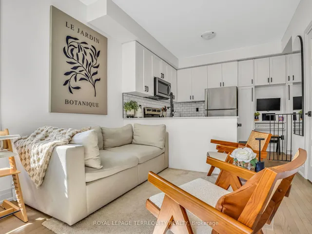 Additional property image - 715 Lawrence Ave Unit 23