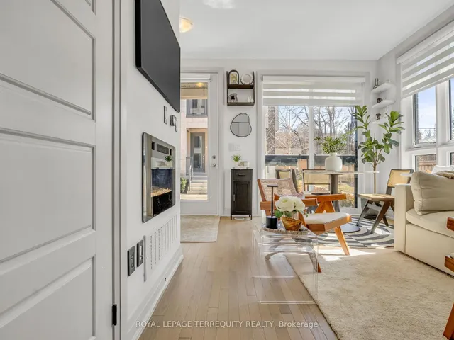 Additional property image - 715 Lawrence Ave Unit 23