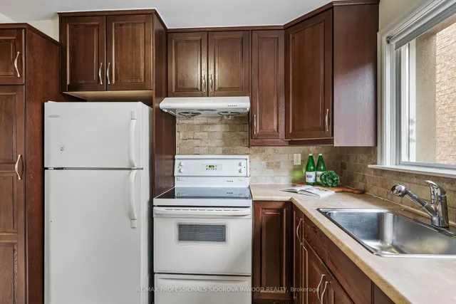 Additional property image - 112 Foch Ave