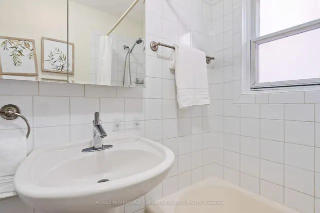 Additional property image - 112 Foch Ave