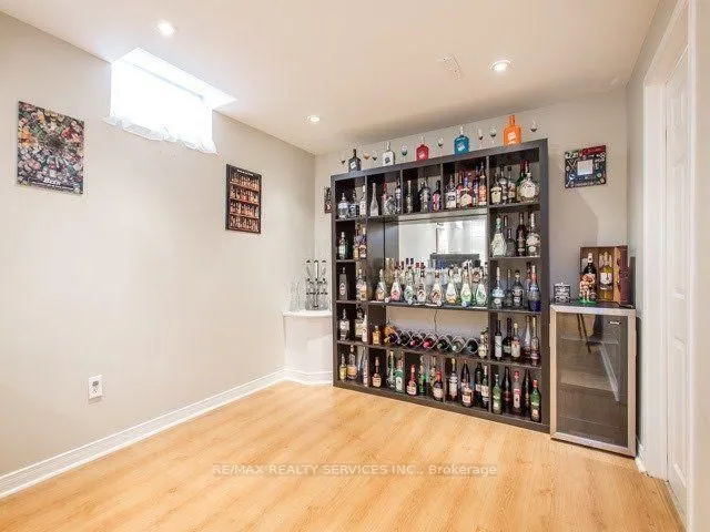 Additional property image - 7067 Frontier Rdge