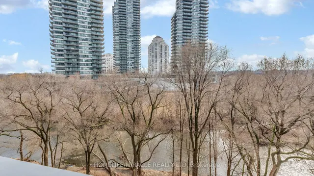 Additional property image - 2220 Lake Shore Blvd Unit 616