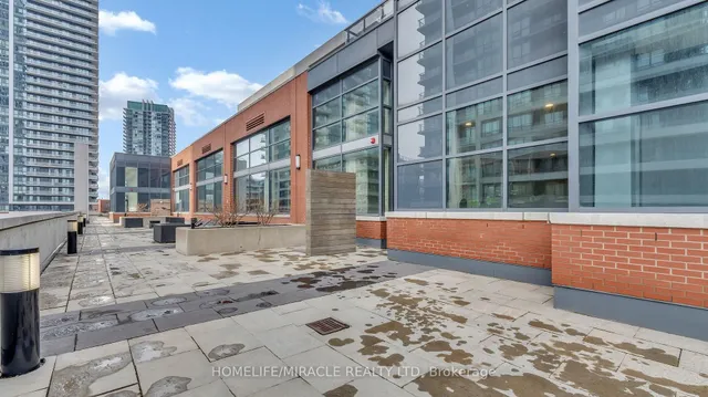 Additional property image - 2220 Lake Shore Blvd Unit 616