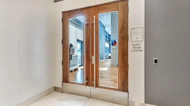 Additional property image - 2220 Lake Shore Blvd Unit 616
