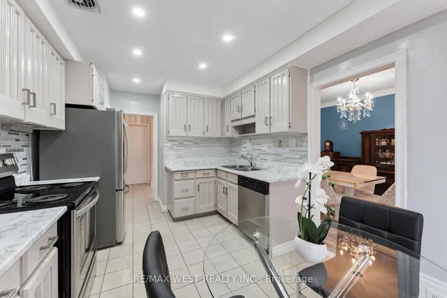 Additional property image - 14 Watercliffe Rd
