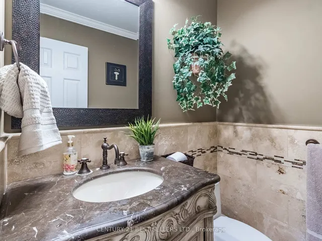 Additional property image - 4172 Rayfield Crt