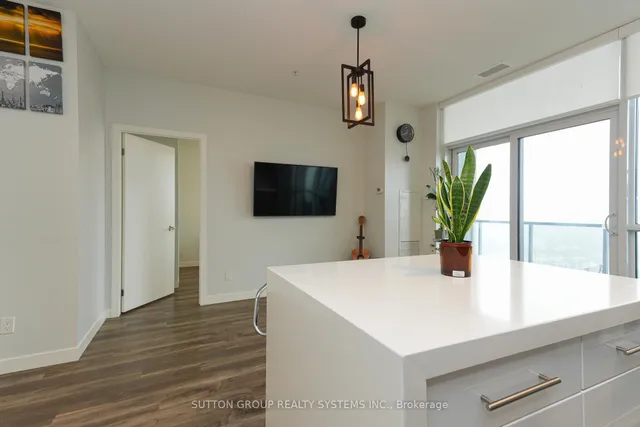 Additional property image - 2087 Fairview St Unit 2307