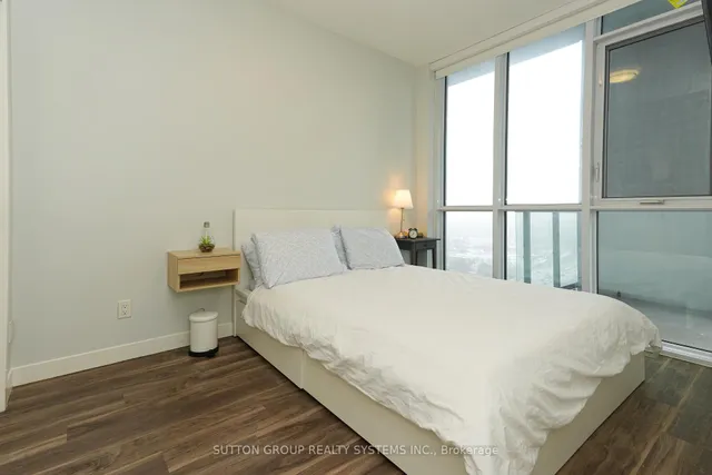 Additional property image - 2087 Fairview St Unit 2307