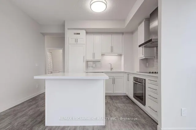 Additional property image - 2093 Fairview St Unit 1504