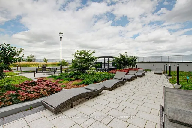 Additional property image - 2093 Fairview St Unit 1504