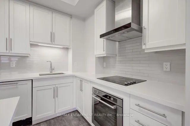 Additional property image - 2093 Fairview St Unit 1504