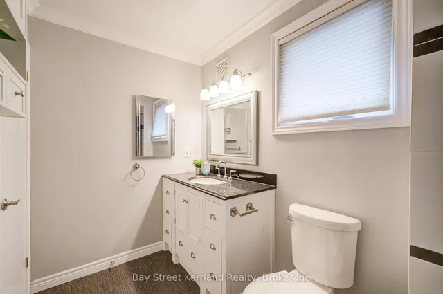 Additional property image - 3608 Birchmeadow Cres