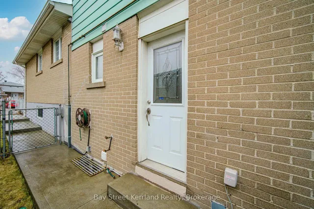 Additional property image - 3608 Birchmeadow Cres