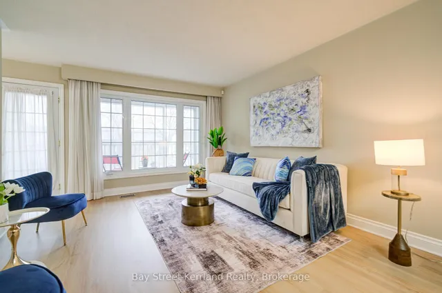 Additional property image - 3608 Birchmeadow Cres