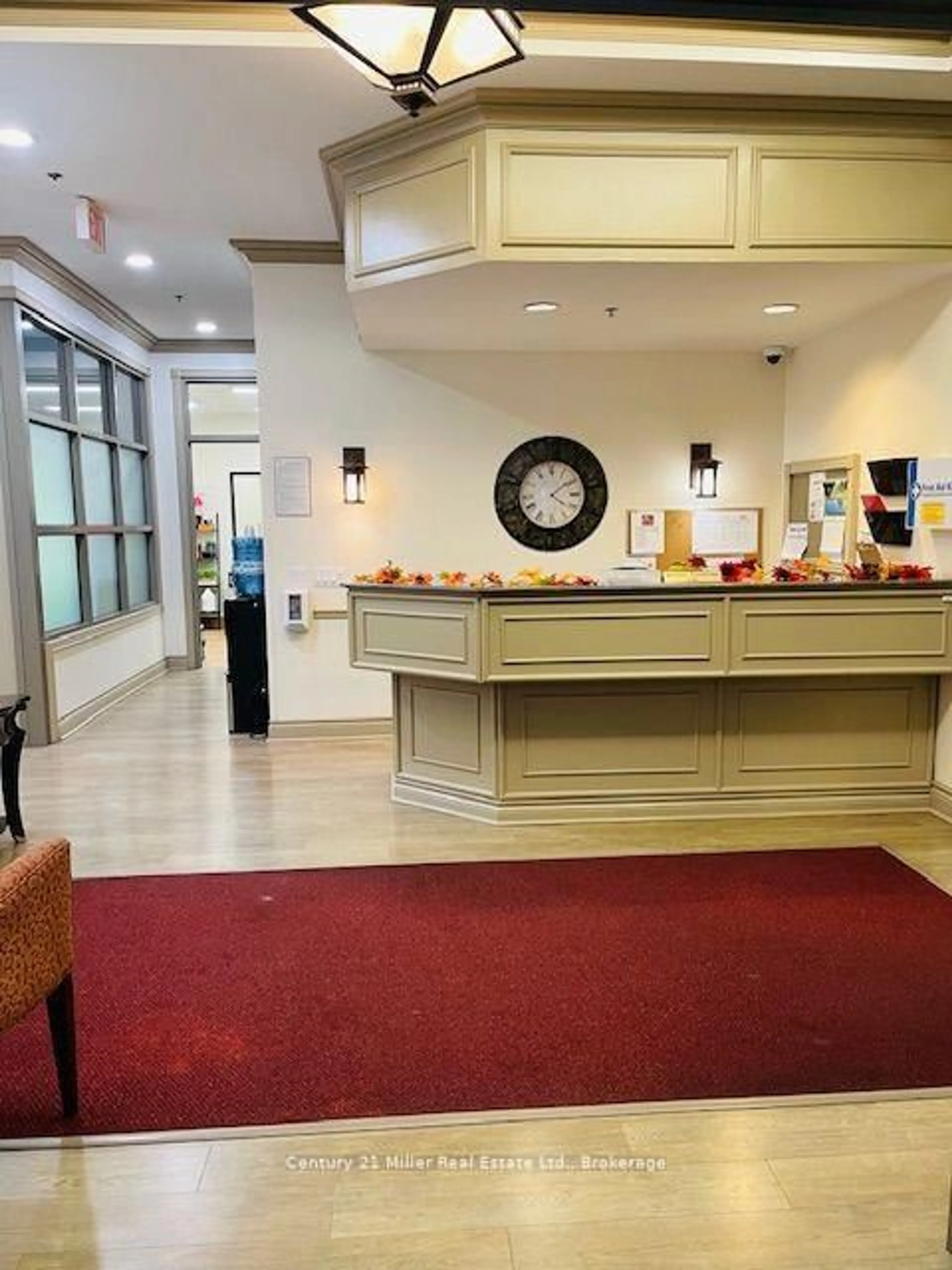 Lobby for 100 Burloak Dr #2407, Burlington Ontario L7L 6P6