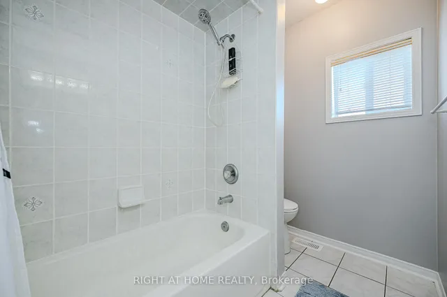 Additional image 17 of 2267 Empire Cres
