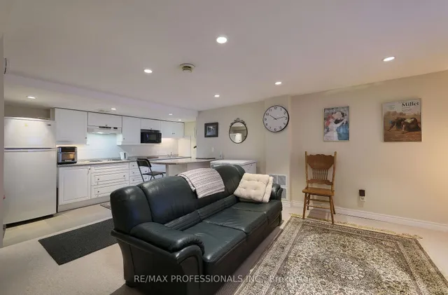 Additional image 11 of 1 Mossford Crt