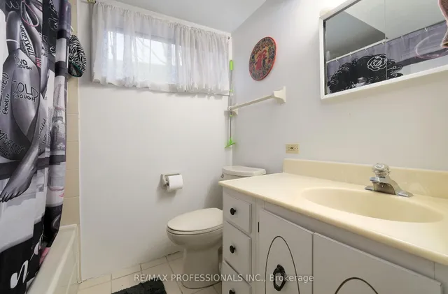 Additional image 8 of 1 Mossford Crt
