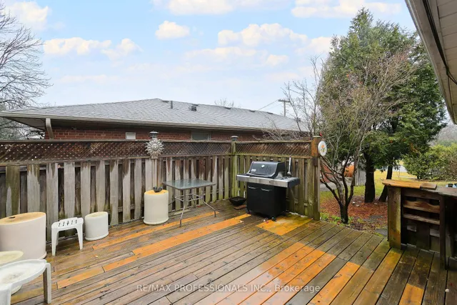 Additional image 3 of 1 Mossford Crt