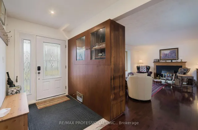 Additional image 27 of 1 Mossford Crt