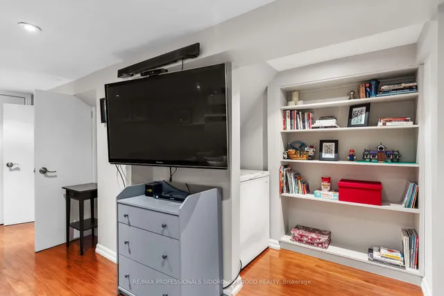 Additional property image - 33 Durie St