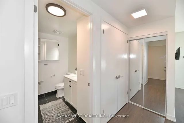 Additional property image - 2212 Lake Shore Blvd Unit 506