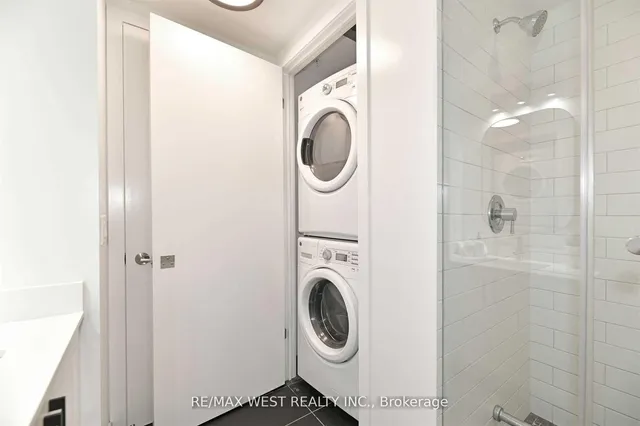 Additional property image - 2212 Lake Shore Blvd Unit 506