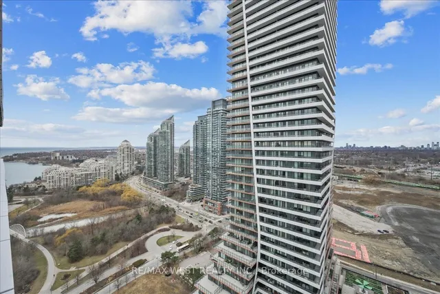 Additional property image - 20 Shore Breeze Dr Unit 2604