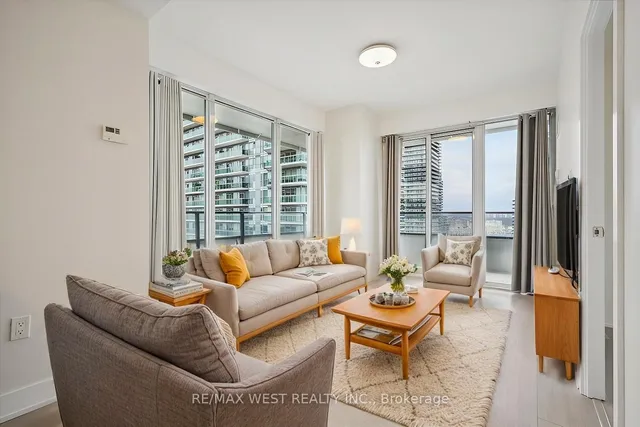 Additional property image - 20 Shore Breeze Dr Unit 2604