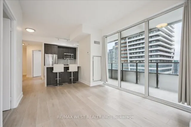 Additional property image - 20 Shore Breeze Dr Unit 2604