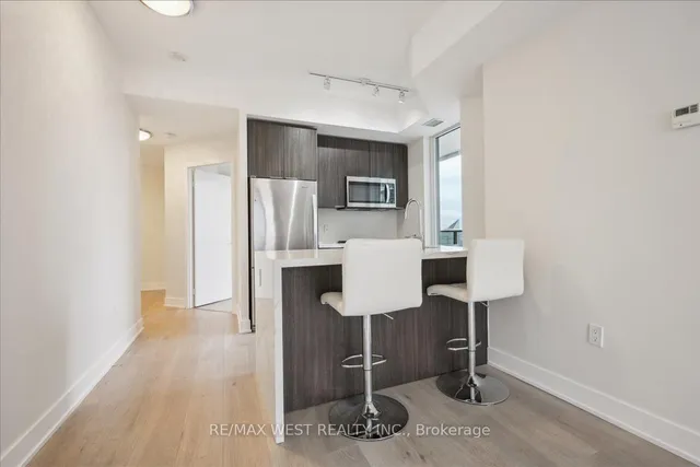 Additional property image - 20 Shore Breeze Dr Unit 2604