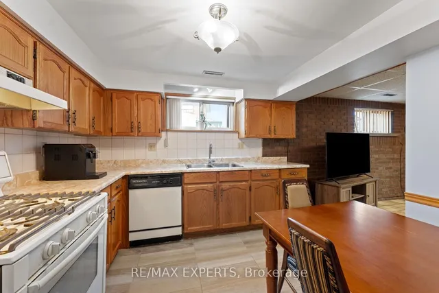 Additional property image - 126 Ardwick Blvd