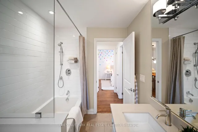 Additional property image - 75 Lynngrove Ave