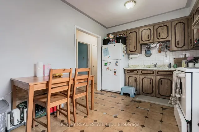 Additional property image - 25 Chilcot Ave